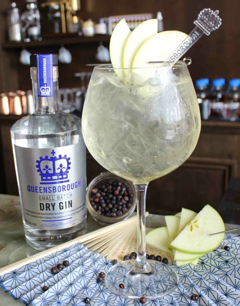 qb-spring-into-gin-cocktailsm